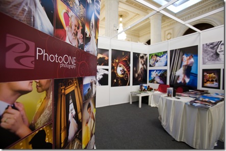 Imagini de la standul PhotoONE, Expomariage 2009